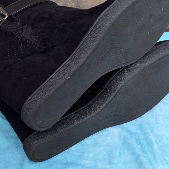 Unisa Wedges Suede Booties Boots Sz 8.5 - Picture 5 of 12